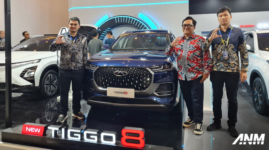 Berita, Booth Chery GIIAS Surabaya 2024: GIIAS Surabaya 2024 : Chery All Out, Luncurkan Tiggo 8 & OMODA E5 Pure di Jatim!