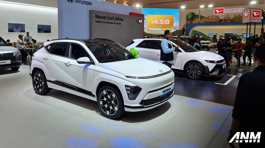 Berita, GIIAS Surabaya 2024 Hyundai Kona: GIIAS Surabaya 2024 : 5 Alasan Hyundai Kona Cocok Untuk Arek Suroboyo