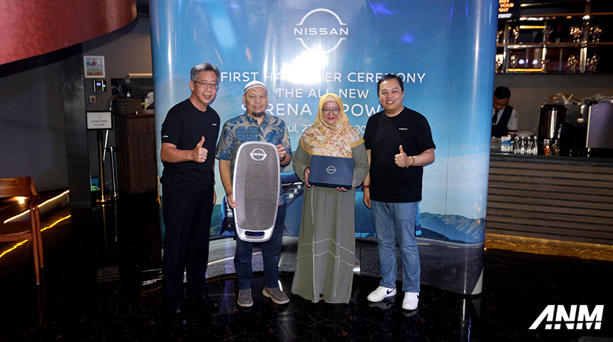 Berita, nissan-serena-handover-2: Nissan Lakukan Serah Terima All-New Nissan Serena e-POWER Kepada Konsumen!