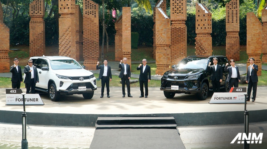 Berita, fortuner-facelift: Toyota Berikan Product Refreshment untuk Fortuner, Ini Bedaannya!