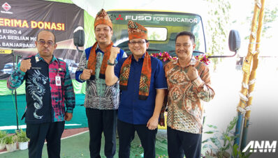 KTB Donasikan Fuso Canter Euro 4 Untuk SMK Bhakti Bangsa Banjarbaru 