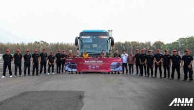 Hino Resmi Gelar Driving School Batch Pertama! Seperti Apa? Hino Resmi Gelar Driving School Batch Pertama! Seperti Apa?