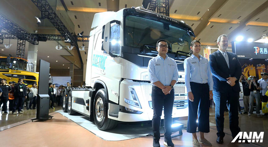 Volvo Perkenalkan Truk Listrik Pertamanya di Indonesia Mining Expo 2024 Volvo Perkenalkan Truk Listrik Pertamanya di Indonesia Mining Expo 2024