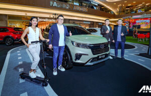 Honda Surabaya Center Gelar Year End Treats, Ada Mobil & Scooter Listrik! Honda Surabaya Center Gelar Year End Treats, Ada Mobil & Scooter Listrik!