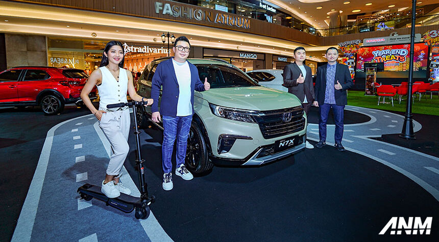 Honda Surabaya Center Gelar Year End Treats, Ada Mobil & Scooter Listrik! Honda Surabaya Center Gelar Year End Treats, Ada Mobil & Scooter Listrik!