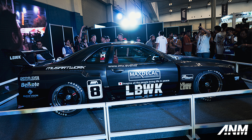 Berita, lbwk-imx-4: Nissan Skyline R34 Super Silhouette LBWK dan Versi Diecastnya Debut di IMX 2024