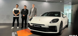 Porsche Panamera Centre Surabaya