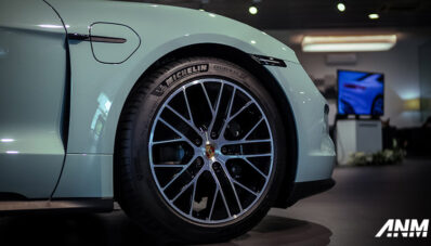 Porsche Taycan & Panamera Versi Terbaru Sapa Publik Kota Pahlawan