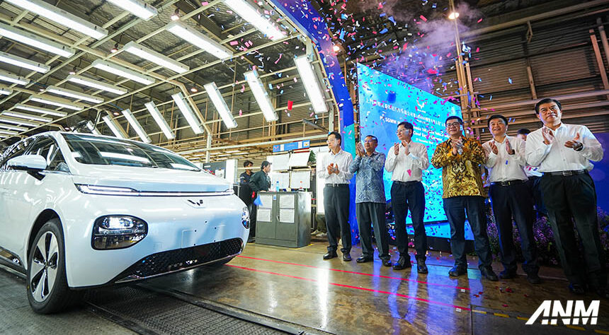Wuling Cloud Mulai Diekspor, Total Produksi Tembus 160 Ribu Unit! Wuling Cloud Mulai Diekspor, Total Produksi Tembus 160 Ribu Unit!
