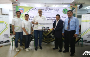 Daimler Truck Cares: DCVI Donasikan Spare Parts Untuk Praktek Siswa SMK Daimler Truck Cares: DCVI Donasikan Spare Parts Untuk Praktek Siswa SMK