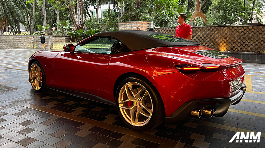 Berita, ferrari-roma-2: Staycation Dengan Ferrari Roma Spider, Bagaimana Impresinya?