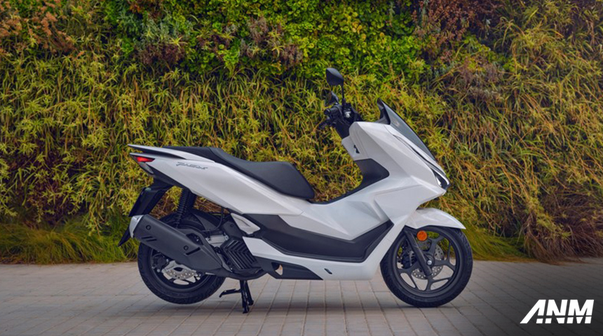 Berita, honda-pcx-3: Honda Resmi Luncurkan All New PCX di Eropa! Indonesia Kapan?