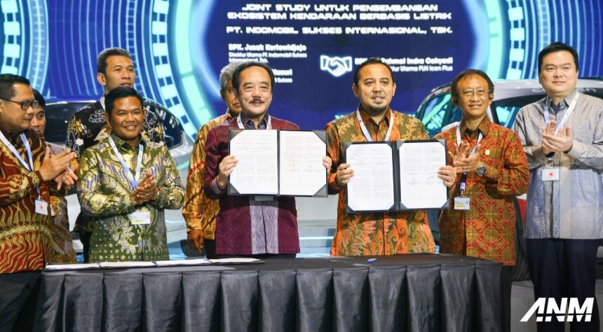 Indomobil Group Percepat Adopsi EV Indonesia Lewat Kolaborasi Bersama PLN Icon Plus Indomobil Group Percepat Adopsi EV Indonesia Lewat Kolaborasi Bersama PLN Icon Plus