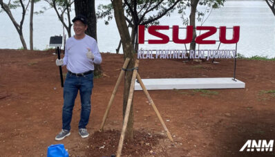 Rayakan 50 Tahun, Isuzu Adakan Konvoi 50 Kendaraan dan Tanam 50 Pohon Trembesi Rayakan 50 Tahun, Isuzu Adakan Konvoi 50 Kendaraan dan Tanam 50 Pohon Trembesi