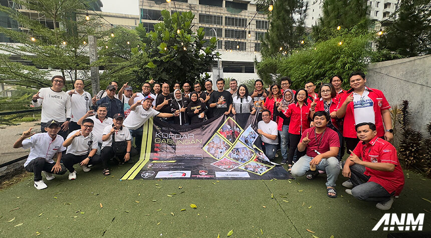 Pererat Silaturahmi, 4 Komunitas Mobil Berbasis Warna Kopdar Di Sentul! Pererat Silaturahmi, 4 Komunitas Mobil Berbasis Warna Kopdar Di Sentul!