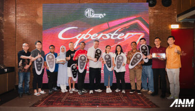 MG Lakukan Ceremonial Handover untuk Para Konsumen Cyberster MG Lakukan Ceremonial Handover untuk Para Konsumen Cyberster