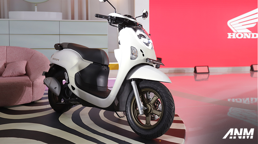 Berita, scoopy-1: Honda Luncurkan New Scoopy, Siap Curi Perhatian Pecinta Fashion!