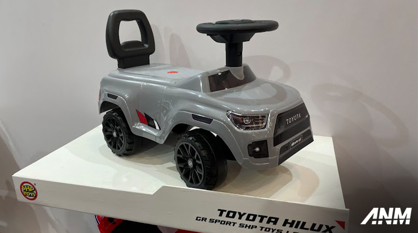 Berita, shp-toys-mini-series-1: GJAW 2024: SHP Toys Luncurkan Volta Toys berbentuk Toyota Hilux GR!