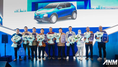 GJAW 2024: Vinfast Gelar Ceremonial Handover VF5 ke Konsumennya