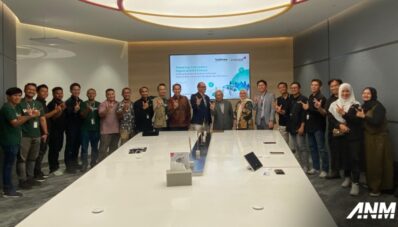 Voltron Dan Indosat Ciptakan Solusi Digital Ekosistem EV Indonesia Voltron Dan Indosat Ciptakan Solusi Digital Ekosistem EV Indonesia