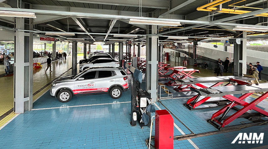 Berita, Service Bay Chery Mentari Surabaya: Chery Resmikan Dealer Terbesar di Indonesia : 6 Lantai & Ada Body Repair!