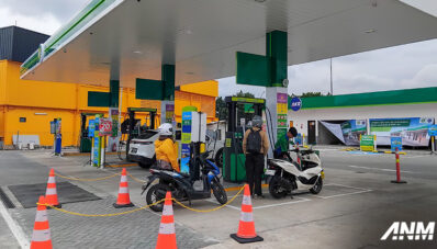 Perluas Jaringan, BP-AKR Resmikan SPBU Pertamanya di Kota Bandung! Perluas Jaringan, BP-AKR Resmikan SPBU Pertamanya di Kota Bandung!