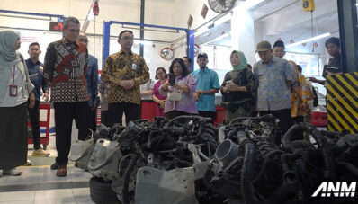 Perkaya Ilmu, Daihatsu Donasikan Alat Manufaktur ke SMK dan Kampus