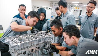 Hyundai Academy Course Gen-2 Berhasil Cetak Siswa dan Guru Berkompeten! Hyundai Academy Course Gen-2 Berhasil Cetak Siswa dan Guru Berkompeten!