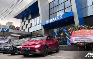 Vinfast Buka Dealer Lagi di Surabaya, Tersedia Fasilitas Body Repair! Vinfast Buka Dealer Lagi di Surabaya, Tersedia Fasilitas Body Repair!