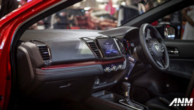 Harga New Honda City Hatchback Surabaya Terkuak, Cuma Naik 2 Juta! Harga New Honda City Hatchback Surabaya Terkuak, Cuma Naik 2 Juta!