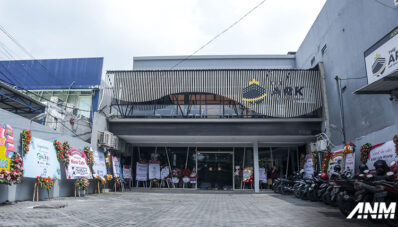 Asri Motor The ARK Wiyung : Showroom Mobil Baru, Bekas & Cafe Dalam Satu Atap Asri Motor The ARK Wiyung : Showroom Mobil Baru, Bekas & Cafe Dalam Satu Atap