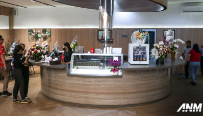 Asri Motor The ARK Wiyung : Showroom Mobil Baru, Bekas & Cafe Dalam Satu Atap Asri Motor The ARK Wiyung : Showroom Mobil Baru, Bekas & Cafe Dalam Satu Atap