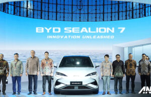 IIMS 2025: BYD Resmi Luncurkan Sealion 7, Harga Mulai Rp 600 Jutaan! IIMS 2025: BYD Resmi Luncurkan Sealion 7, Harga Mulai Rp 600 Jutaan!