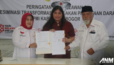 CSR Hino Berikan Sarana Darurat untuk PMI Di Kabupaten Bogor CSR Hino Berikan Sarana Darurat untuk PMI Di Kabupaten Bogor