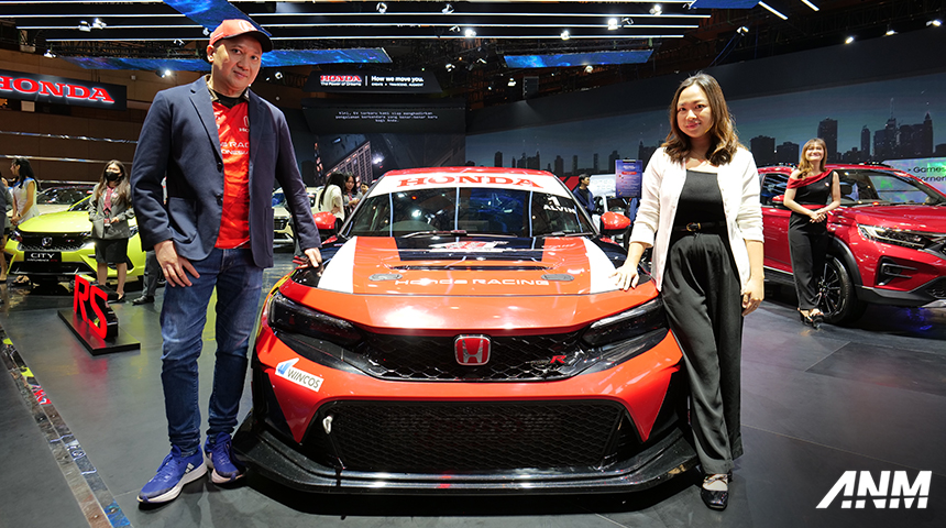 Berita, honda-racing-iims: IIMS 2025 : Honda Tampilkan Civic Type R Special Livery dan HR-V Modullo Edition