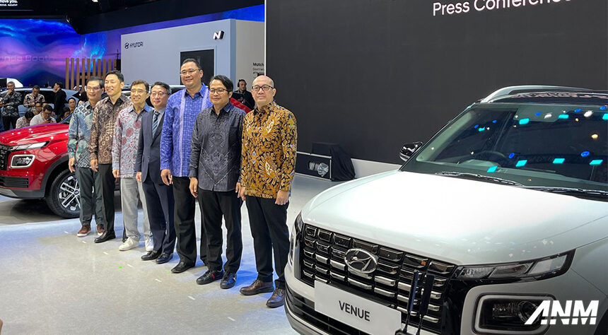 IIMS 2025 : Hyundai Akhirnya Luncurkan Venue! Harga Mulai Rp 340 Juta! IIMS 2025 : Hyundai Akhirnya Luncurkan Venue! Harga Mulai Rp 340 Juta!