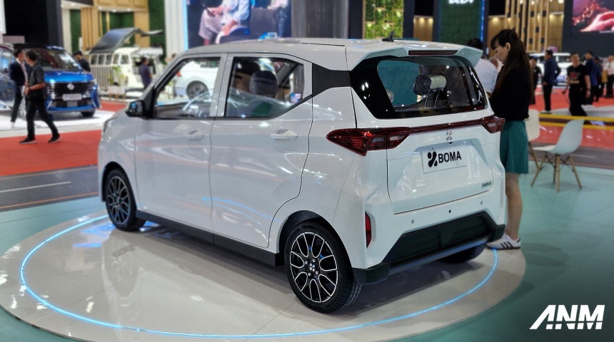 Berita, iims-2025-honri-boma-ev-rear: IIMS 2025 : Honri Boma EV Mengaspal, Incar Keluarga Kecil