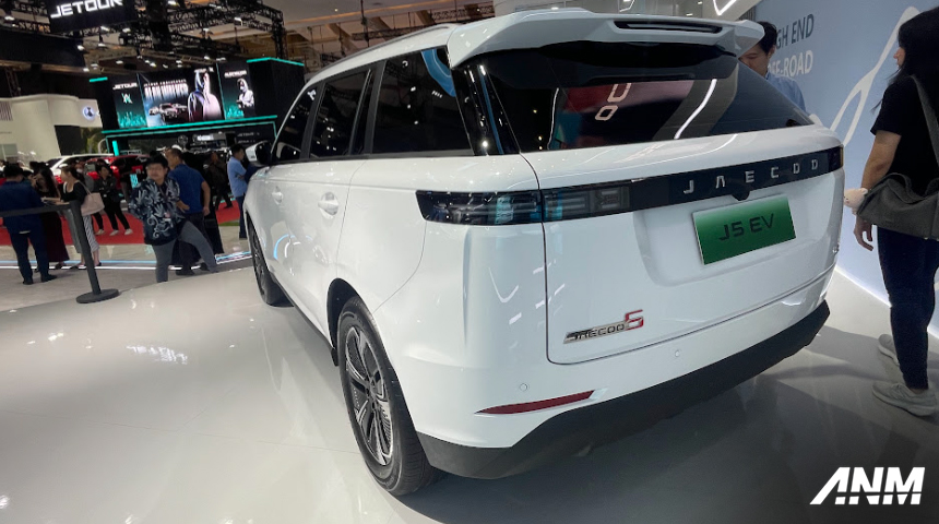 Berita, jaecoo-j5-ev-2: IIMS 2025 : Jaecoo Lakukan Global Unvieling J5 EV Secara Perdana!