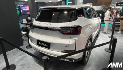 IIMS 2025: Perkenalkan Mobilitas Ramah Lingkungan, Jetour Bawa X50e! IIMS 2025: Perkenalkan Mobilitas Ramah Lingkungan, Jetour Bawa X50e!