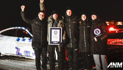 Drift Sejauh 17 KM di Salju, Porsche Taycan Dapat Guinness World Record! Drift Sejauh 17 KM di Salju, Porsche Taycan Dapat Guinness World Record!