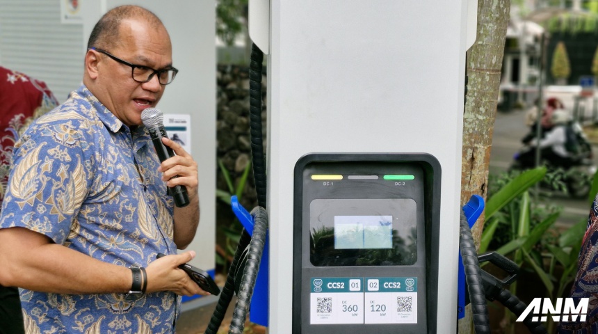 Berita, voltron-indonesia-living-world-alam-sutera-hyper-fast-charging-spklu-360-kw-abdul-rahman-elly: Voltron Resmikan SPKLU Hyper Fast Charging Station Pertama Di Indonesia