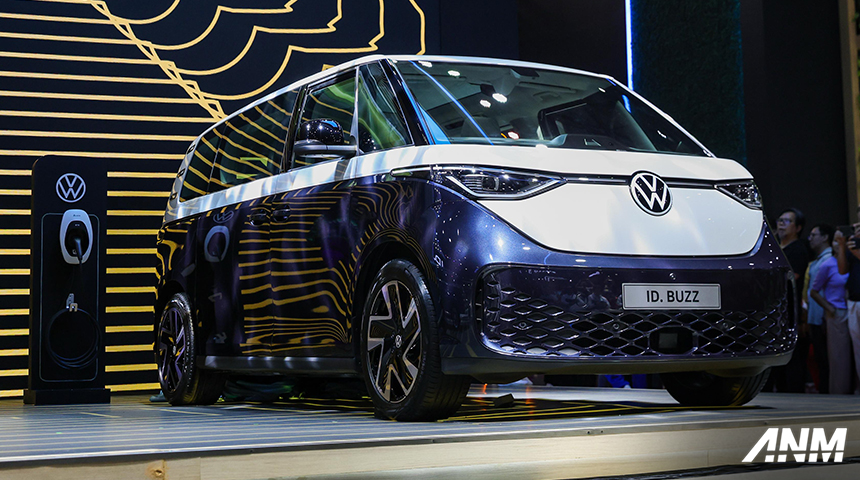 Berita, vw-id-buzz-lwb: IIMS 2025 : Volkswagen Luncurkan ID Buzz Versi Long Wheelbase!