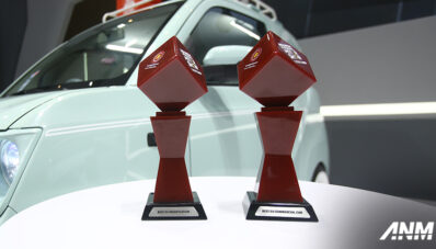 DFSK-Seres Berhasil Raih Dua Penghargaan di IIMS 2025 DFSK-Seres Berhasil Raih Dua Penghargaan di IIMS 2025