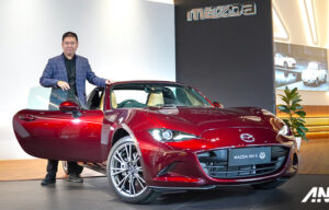 Mazda MX-5 35th Anniversary Edition Kini Hadir di Indonesia, Hanya Ada 5 Unit! Mazda MX-5 35th Anniversary Edition Kini Hadir di Indonesia, Hanya Ada 5 Unit!