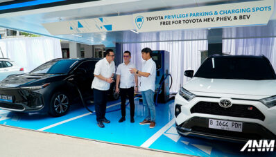 Toyota Hadirkan Privilege Parking Khusus EV di MOI, Lengkap dengan Charging Station Toyota Hadirkan Privilege Parking Khusus EV di MOI, Lengkap dengan Charging Station