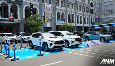 Toyota Hadirkan Privilege Parking Khusus EV di MOI, Lengkap dengan Charging Station Toyota Hadirkan Privilege Parking Khusus EV di MOI, Lengkap dengan Charging Station