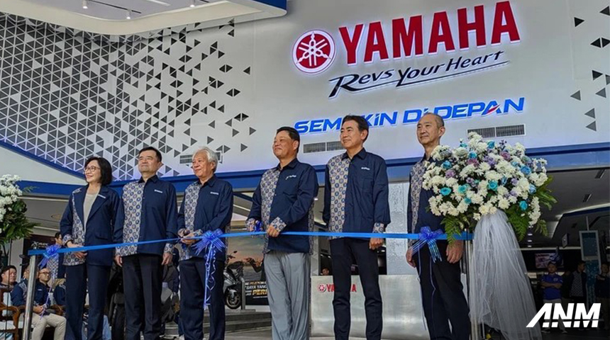 Berita, yamaha-flagship-bandung-3: Realisasi Premium Dealer, Yamaha Hadirkan Flagship Shop di Bandung