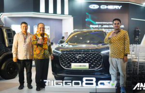 IIMS Surabaya 2025 : Chery Tiggo 8 CSH mengaspal di Jatim, Mulai 509 Jutaan! IIMS Surabaya 2025 : Chery Tiggo 8 CSH mengaspal di Jatim, Mulai 509 Jutaan!