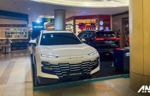Jetour Tegaskan Komitmen Untuk Publik Jatim, Pamerkan 2 SUV Andalan! Jetour Tegaskan Komitmen Untuk Publik Jatim, Pamerkan 2 SUV Andalan!