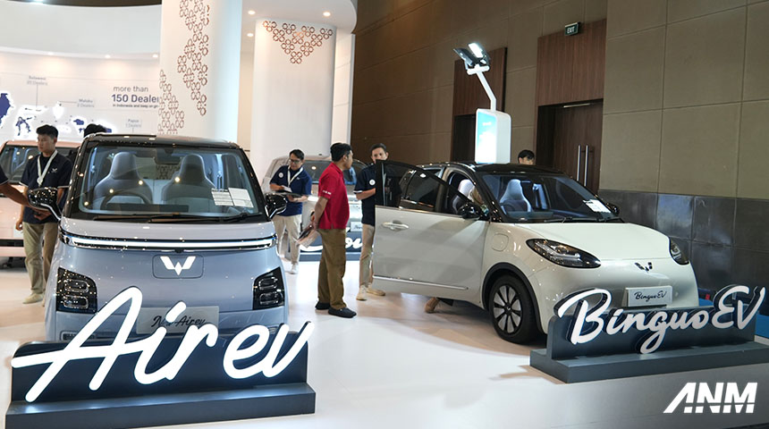 Berita, booth Wuling PEVS 2025: Wuling Raih Hasil Positif di PEVS 2025, Jualan Naik 12%